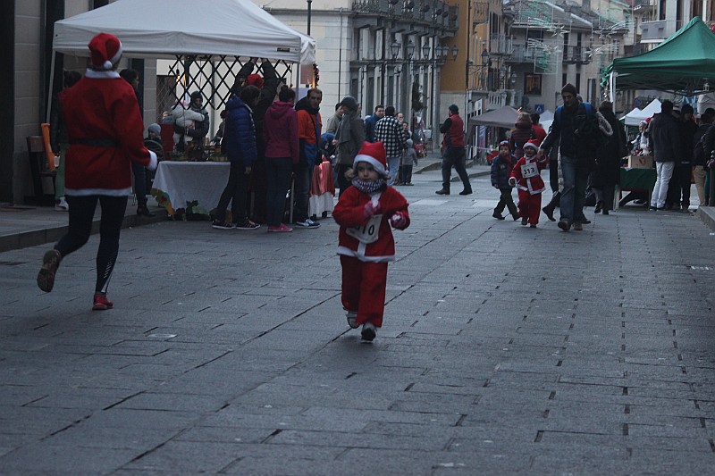 Corsa-Babbi-Natale2013-024