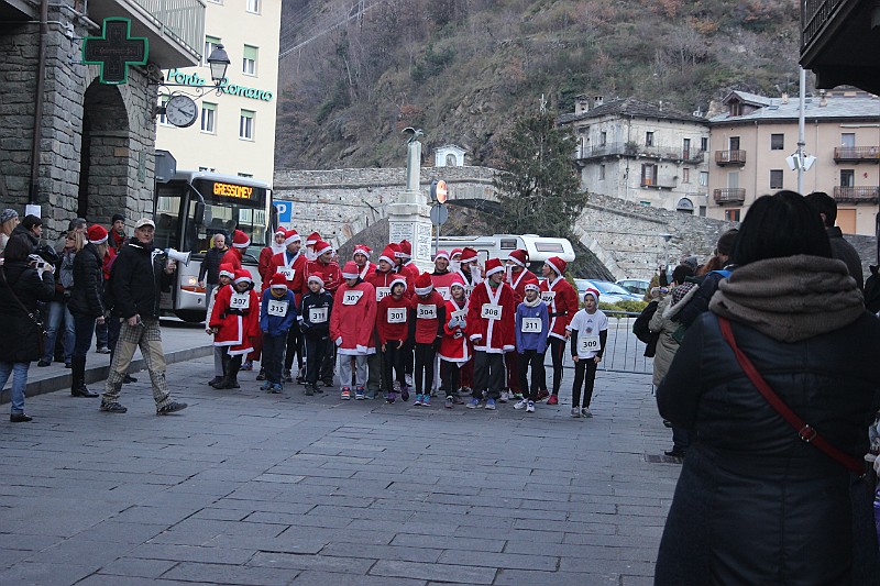 Corsa-Babbi-Natale2013-032