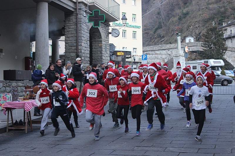 Corsa-Babbi-Natale2013-037