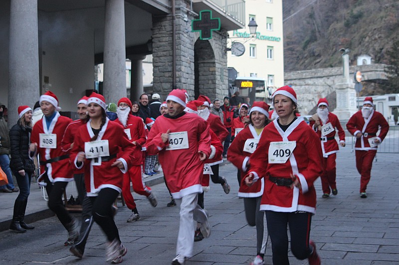 Corsa-Babbi-Natale2013-042