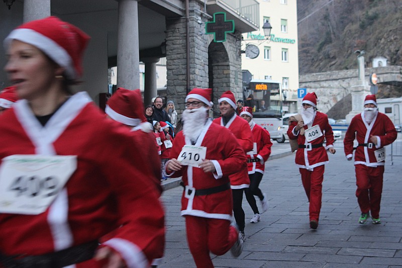 Corsa-Babbi-Natale2013-045